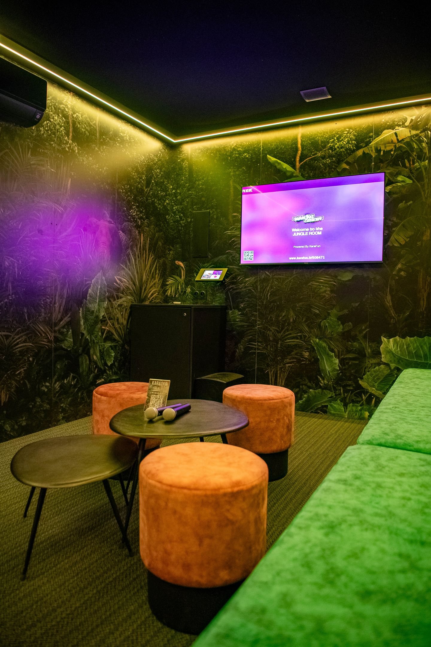 La Jungle Room